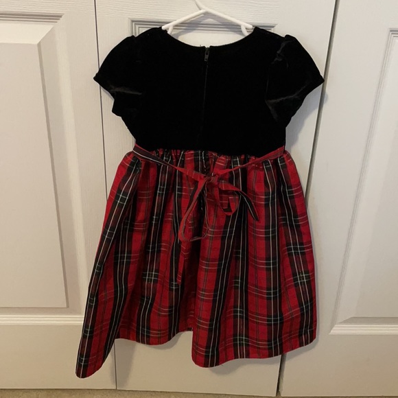 Little Girl Christmas Dress - Picture 4 of 6